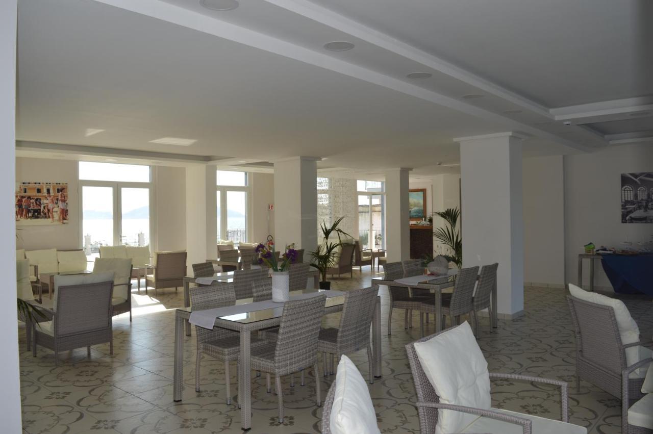 Klaton Beach Hotel Zinnowitz Dış mekan fotoğraf